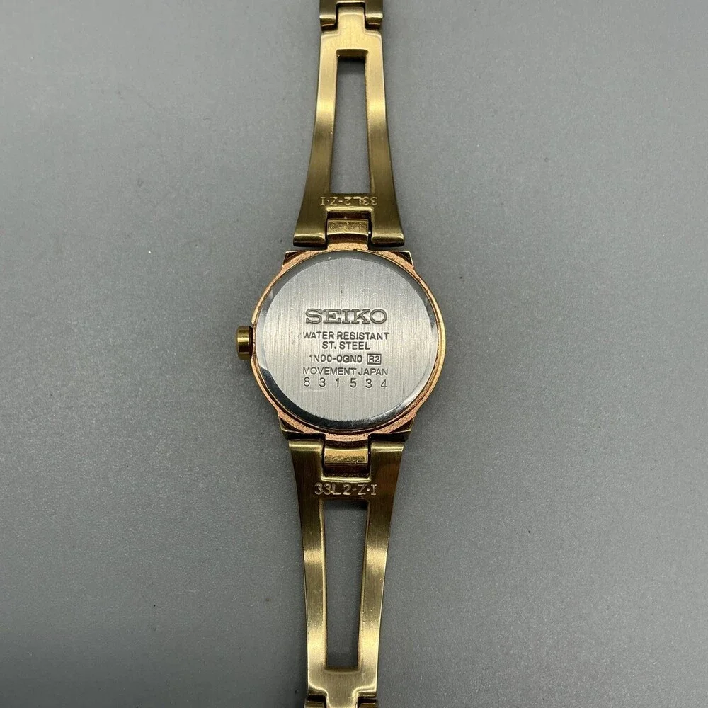 Seiko 1N00-0GN0 Womens Watch 20mm Gold Tone Bracelet New Battery 7.25